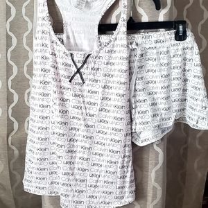 Calvin Klein 2 piece sleepwear white black tank top shorts size XL